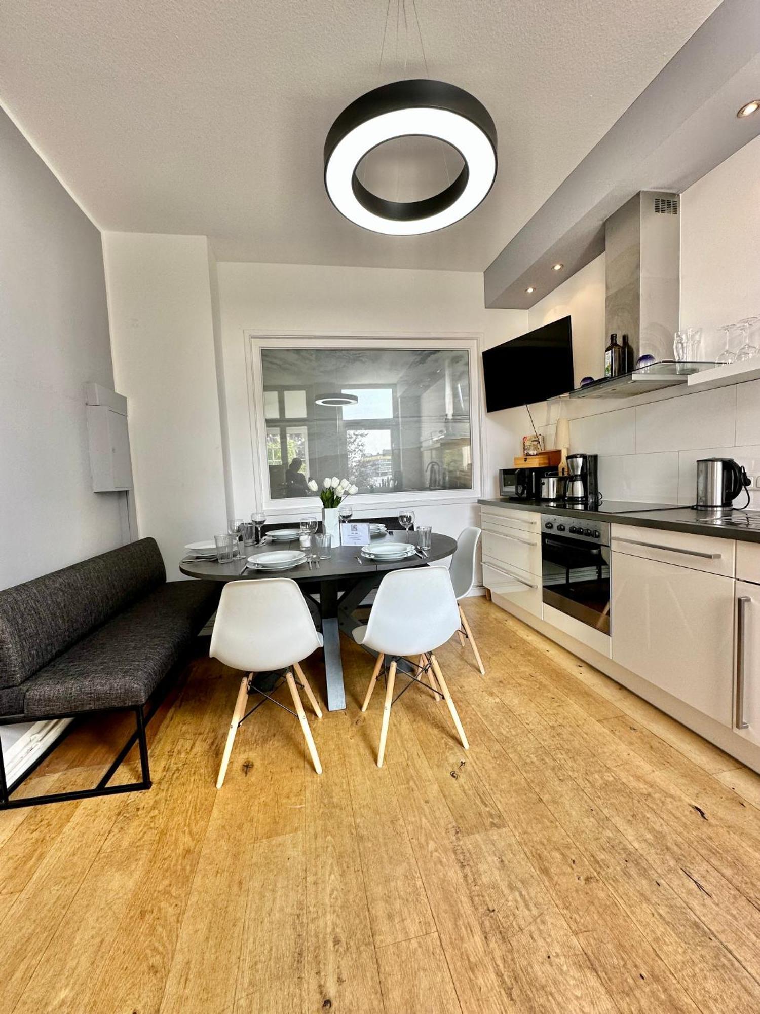 Geraeumiges City-Apartment Mit 2 Badezimmer Und Parkplaetzen D46-Og 올덴부르크 외부 사진