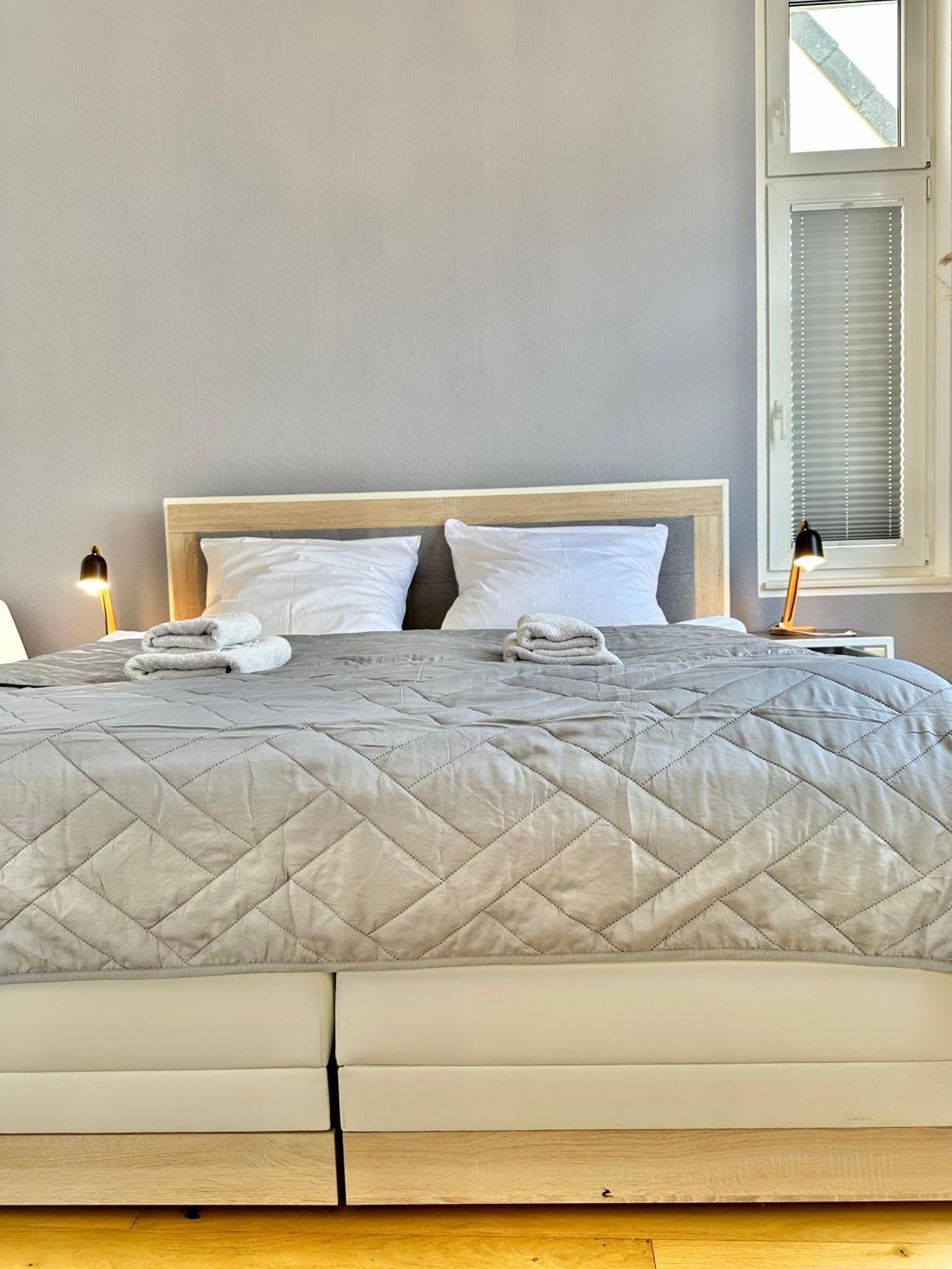 Geraeumiges City-Apartment Mit 2 Badezimmer Und Parkplaetzen D46-Og 올덴부르크 외부 사진
