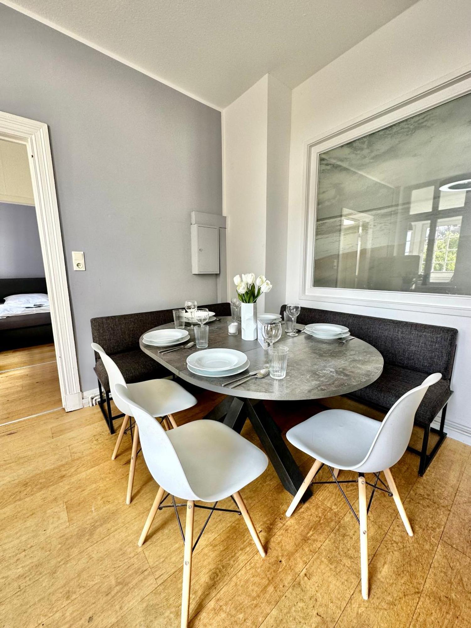 Geraeumiges City-Apartment Mit 2 Badezimmer Und Parkplaetzen D46-Og 올덴부르크 외부 사진